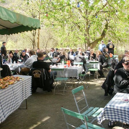 Hotel Landgasthof Wiesenmuehle Burg Hohenstein Esterno foto